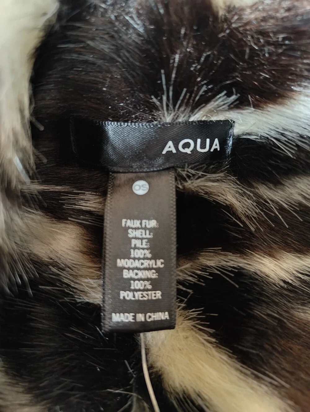Aqua Bloomingdale’s Faux Fur Zebra Print Scarf NWT Black Cream